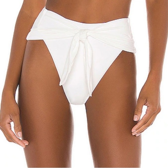 WeWoreWhat Other - BNWT Riviera Bikini Bottom in White
WeWoreWhat Size Large